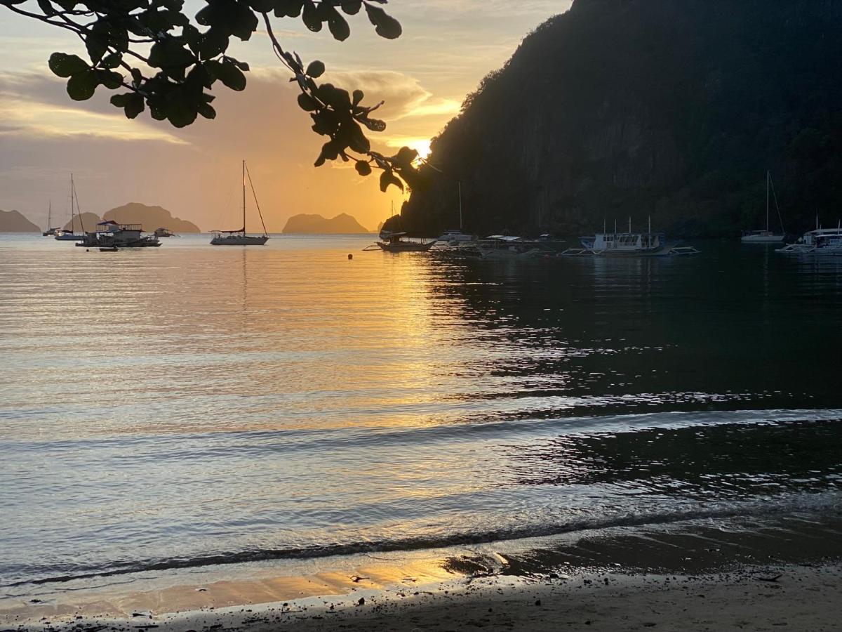 Sophias Beach Guest House El Nido Exterior photo