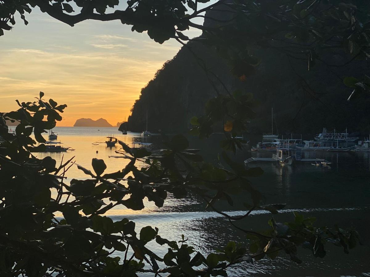 Sophias Beach Guest House El Nido Exterior photo